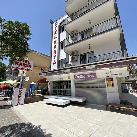Karya Hotel 库萨达斯 外观 照片