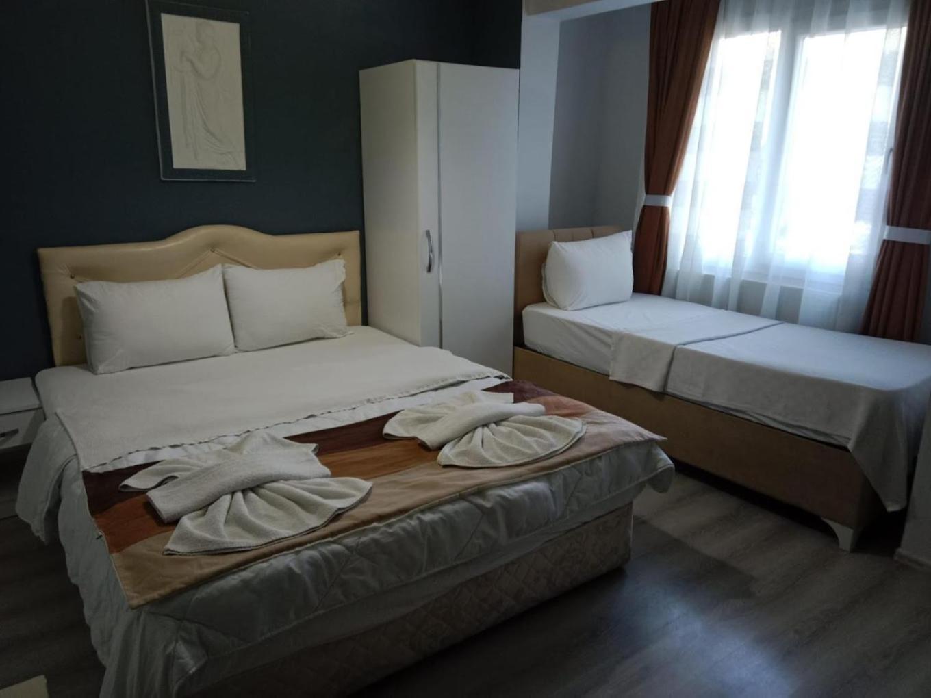 Karya Hotel 库萨达斯 外观 照片