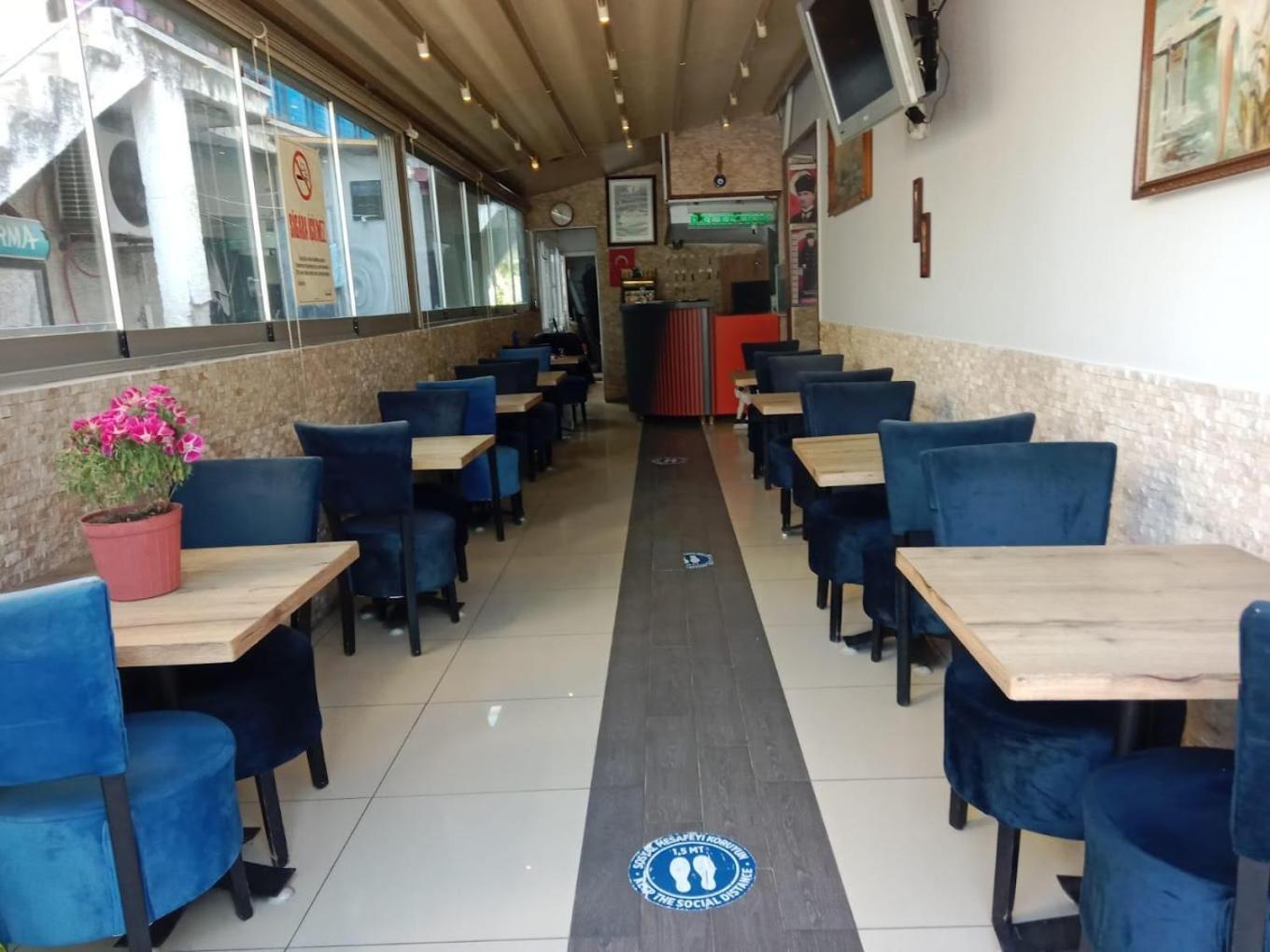 Karya Hotel 库萨达斯 外观 照片